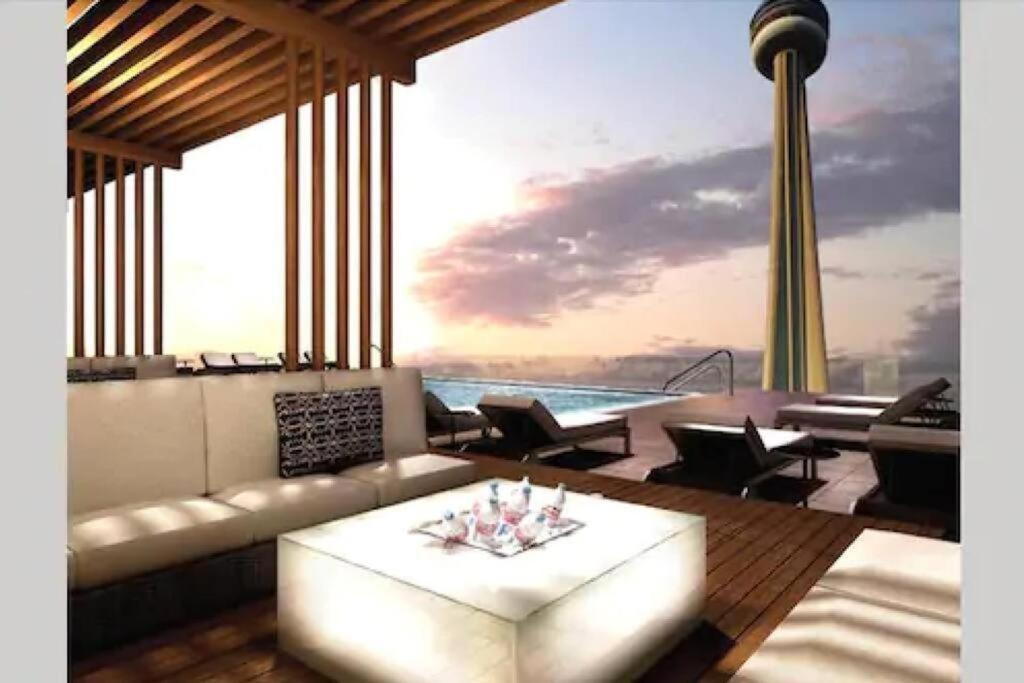 Metropolis Loft - Cn Tower Apartment Toronto Bagian luar foto